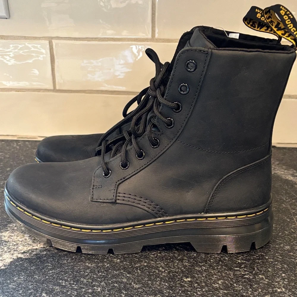 Dr. Martens Combs Leather Casual Black Boots Men's size 9 NEW